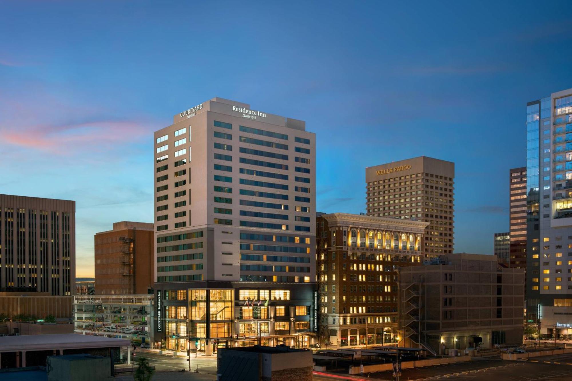 Courtyard By Marriott Phoenix Downtown Kültér fotó